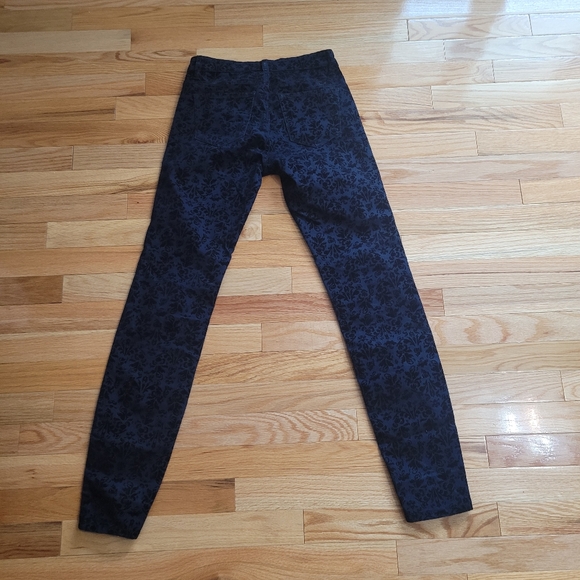 Blue Floral Patterned Jeans - Picture 3 of 6